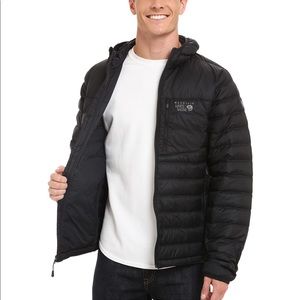 Men’s Mountain Hardware jacket
